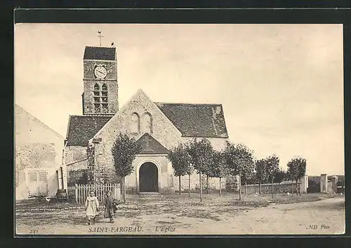 AK Saint-Fargeau, l'Église