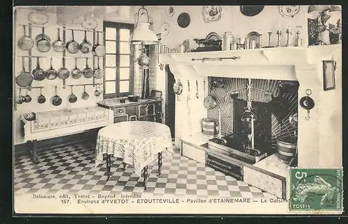 AK Etoutteville, Pavillon d'Etainemare, la Cuisine