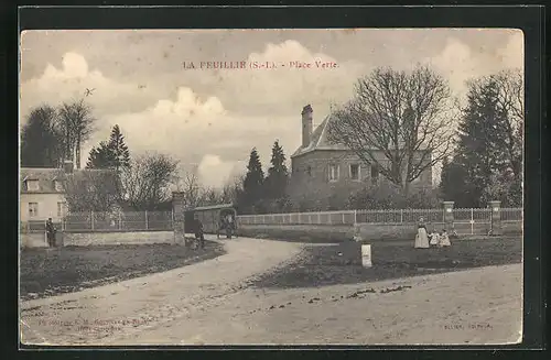 AK La Feuillie, Place Verte