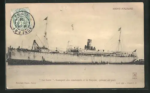 AK Gefängnisschiff Loire im Hafen von Saint-Nazaire