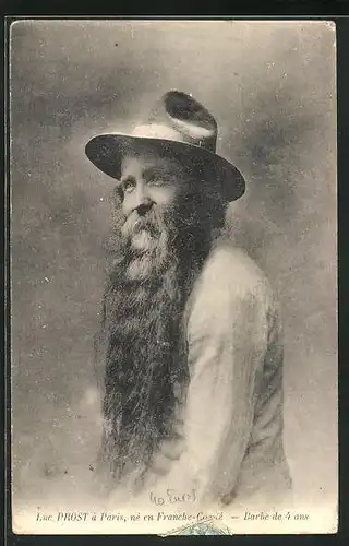 AK Portrait von Luc Prost mit Hut und langem Bart