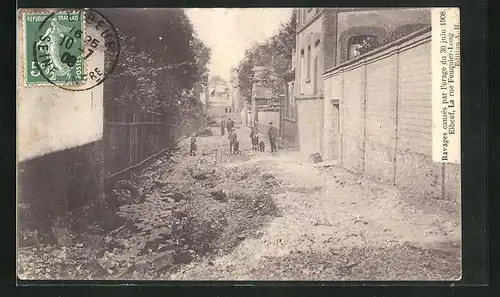 AK Elbeuf, Ravage causés pour l`orage du 30 juin 1908, La rue Fouquier-Long, Unwetter