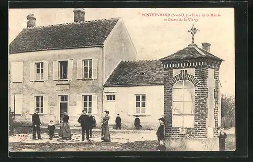 AK Ponthévrard, Place de la Mairie et Grotte de la Vierge