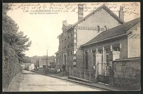 AK La Boissière, Rue des Ecoies Communales