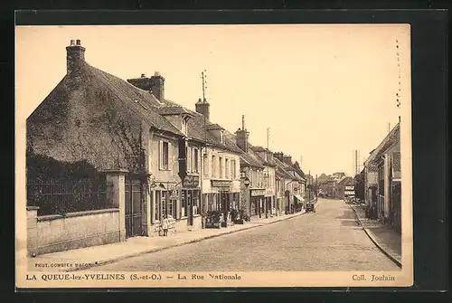 AK La Queue-lez-Yvelines, La Rue Nationale, Strassenpartie