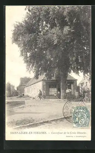 AK Saint-Léger-en-Yvelines, Carrefour de la Croix Blanche