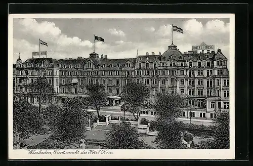 AK Wiesbaden, Frontansicht des Hotel Rose mit den Anlagen an der Kochbrunnen-Quelle