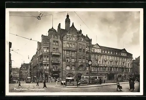 AK Pforzheim, Strassenbahn am Leopoldsplatz