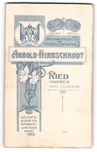 Fotografie Arnold Hirnschrodt, Ried / Innkreis, königliches Wappen Österreich mit Monogramm des Fotografen