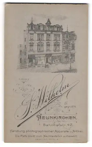 Fotografie S. Wilhelm, Neunkirchen, Bahnhofstr. 42, Ansicht Neunkirchen, Blick auf die Front des Ateliers, Schaufenster