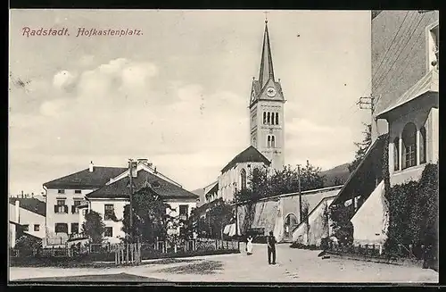 AK Radstadt, Hofkastenplatz mit Blick zur Kirche