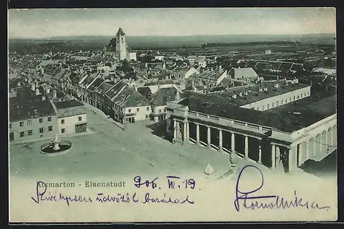 AK Eisenstadt /Kismarton, Teilansicht mit Kirche und Strassenpartie