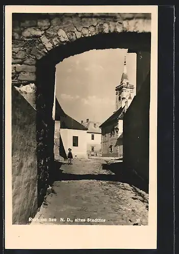 AK Rust, Blick durch das alte Stadttor