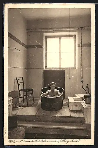 AK Tatzmannsdorf, Kurgast in der Moorbad-Kabine