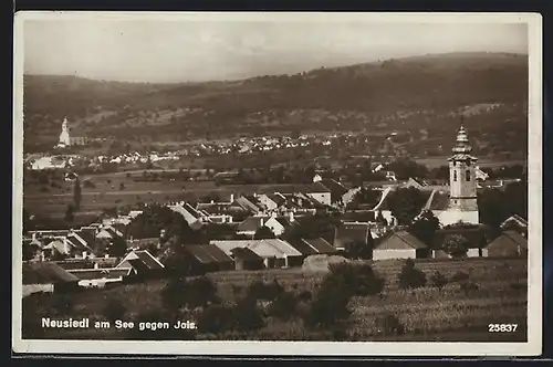 AK Neusiedl am See, Ortspartie mit Kirchen