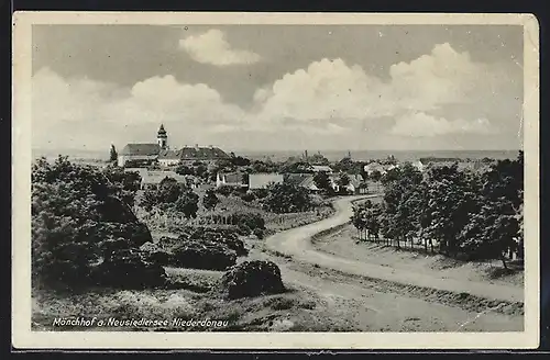 AK Mönchhof a. Neusiedlersee, Ortsansicht bei Tag