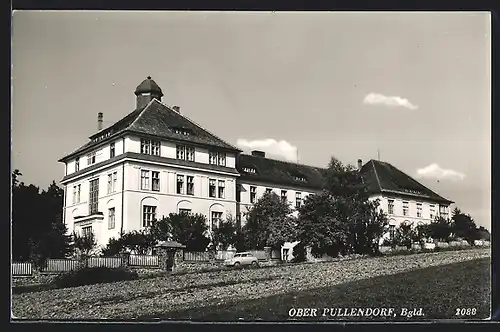 AK Ober Pullendorf, Blick auf grosses Gebäude
