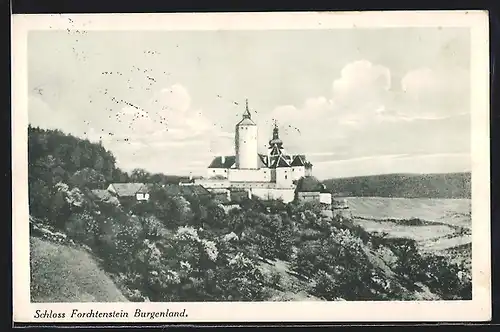 AK Forchtenstein, Anblick von Schloss Forchtenstein im Burgenland
