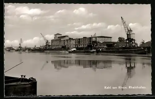 AK Kehl am Rhein, Dampfer am Rheinhafen