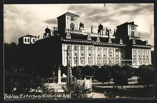 AK Eisenstadt, Blick auf Schloss Esterhazy