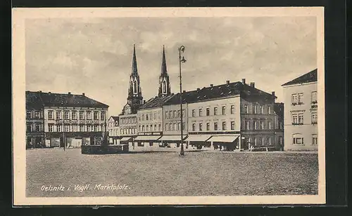 AK Oelsnitz i.V., Marktplatz mit Geschäften