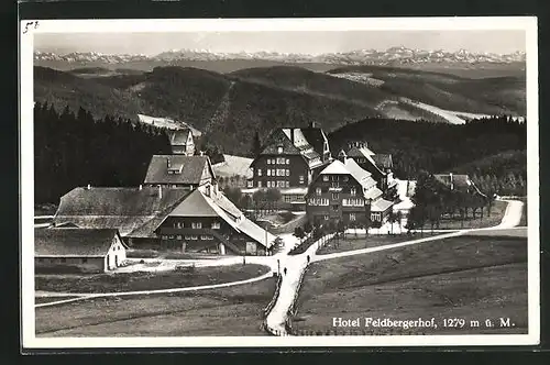 AK Feldberg / Schwarzwald, Hotel Feldbergerhof gegen die Berge gesehen