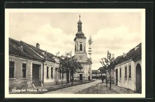 AK Obritz b. Hadres, Ortspartie mit Kirche