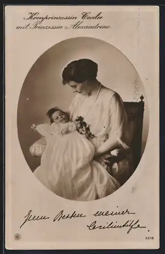 AK Prinzessin Alexandrine mit Kronprinzessin Cecilie