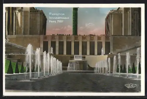 AK Paris, Exposition internationale 1937, Les Bassins et Fontaines du Trocadèro