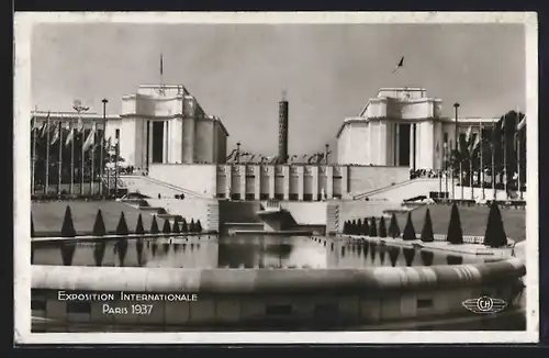 AK Paris, Exposition internationale 1937, les Bassins du Trocadero