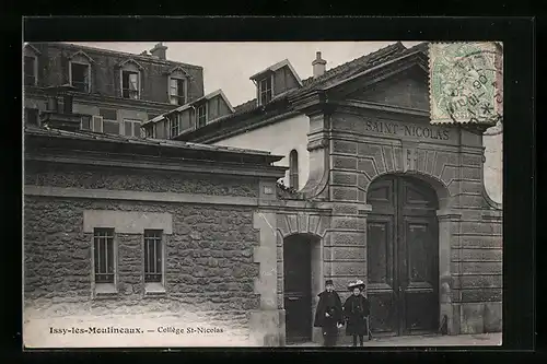 AK Issy-les-Moulineaux, Collège St-Nicolas