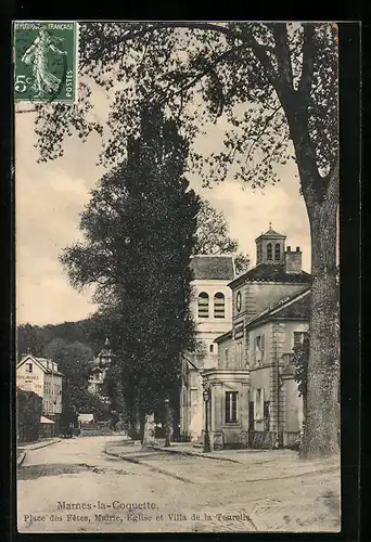 AK Marnes-la-Coquette, Place des Fêtes, Église et Villa de la Tourelle