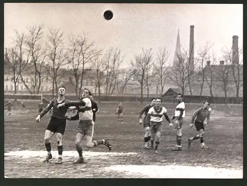 Fotografie Ansicht Wien, WAC-Platz, Handballspiel WAC gegen Alt-Turn 1938