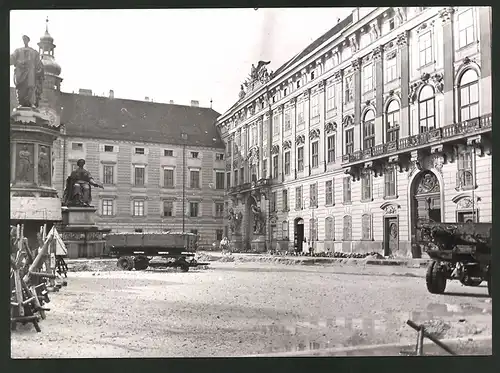Fotografie Ansicht Wien, Burghof, Arbeiten für die Schaffung eines staubfreien Belages 1938
