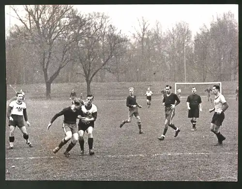 Fotografie Ansicht Wien, WAC-Platz, Handball Gauligaspiel Altturn gegen WAC 1938