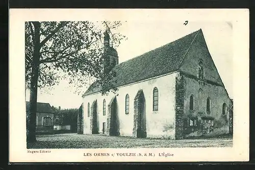 AK Les Ormes-sur-Voulzie, L`Eglise