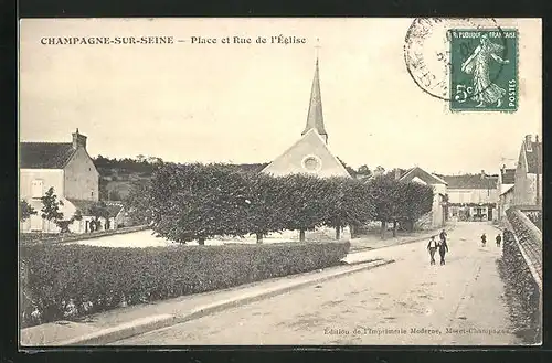 AK Champagne-sur-Seine, Place et Rue de l`Église