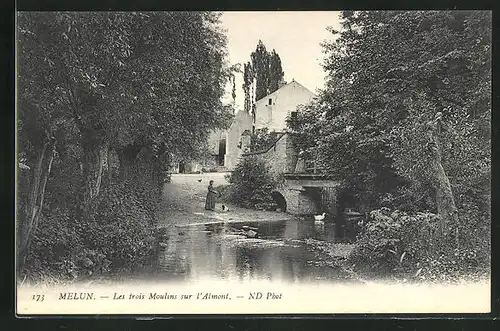 AK Melun, Les trois Moulins sur l'Almont