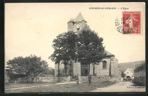 AK Ozouer-le-Voulgis, L`Église