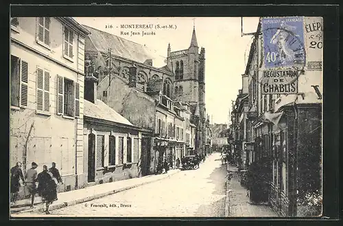 AK Montereau, Rue Jean Jaurès, Strassenpartie bei der Kirche