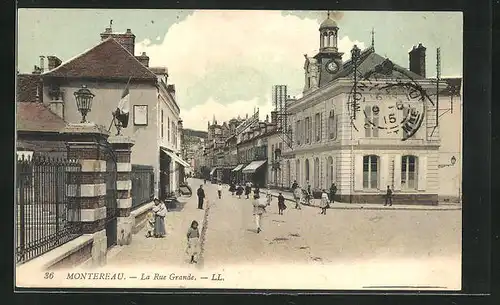 AK Montereau, La Rue Grande