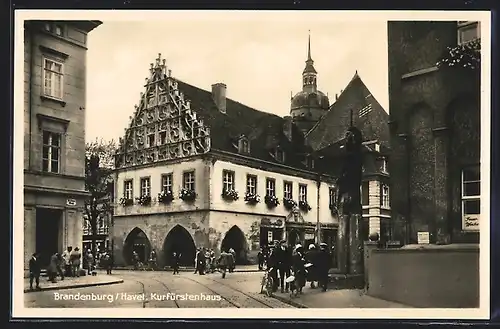 AK Brandenburg / Havel, Denkmal am Kurfürstenhaus