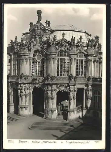 Foto-AK Walter Hahn, Dresden, Nr. 10965: Dresden, Zwinger, Stadtpavillon mit Porzellanglockenspiel