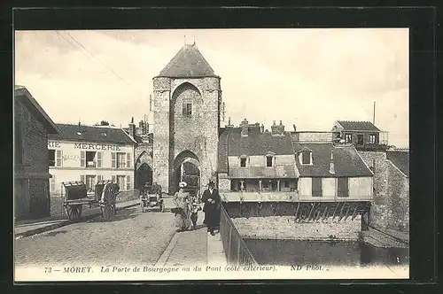 AK Moret, La Porte de Bourgogne ou du Pont