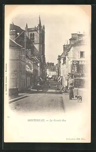 AK Montereau, la Grande-Rue