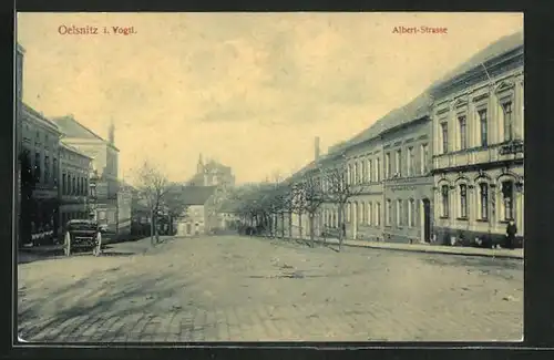 AK Oelsnitz i. Vogtl., Albert-Strasse mit Bäumen