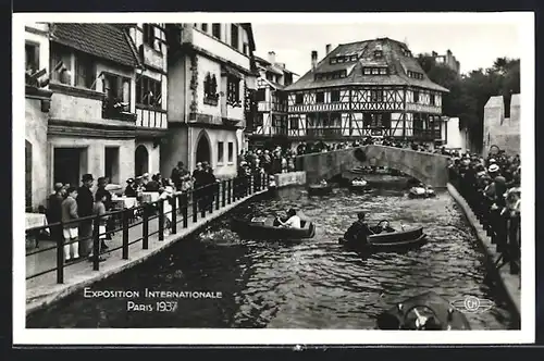 AK Paris, Exposition internationale 1937, Parc D`Attractions, Canots automobiles sur le Canal du Village Alsacien