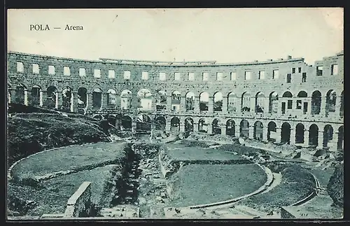 AK Pola, Arena