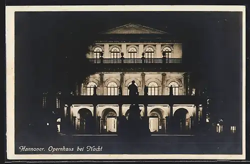 AK Hannover, Opernhaus bei Nacht
