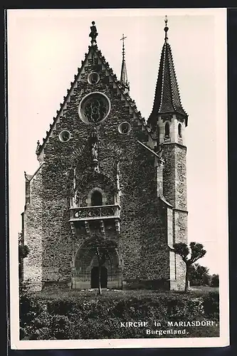 AK Mariasdorf, Eingang der Kirche